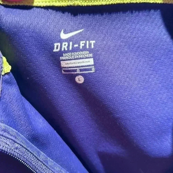 Nike Purple/lime green zip up jacket - Picture 4 of 6